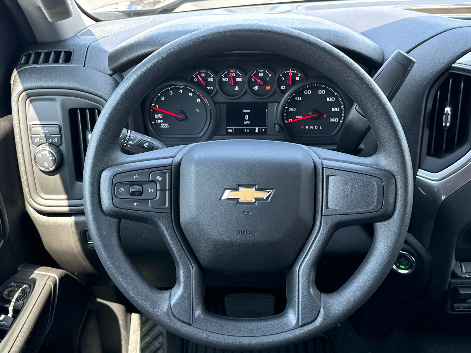 2024 Chevrolet Silverado 1500 Custom 25