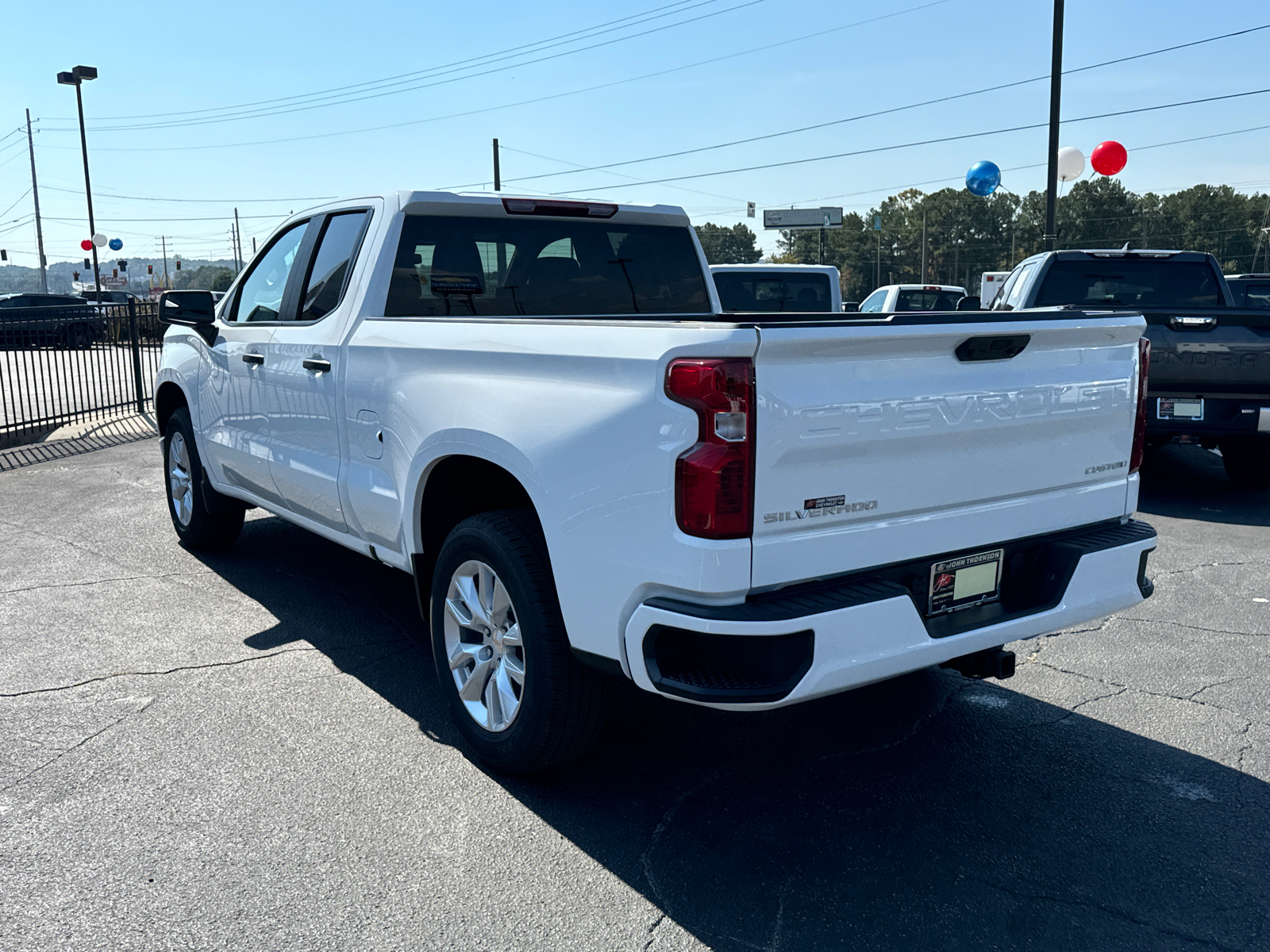 2024 Chevrolet Silverado 1500 Custom 8