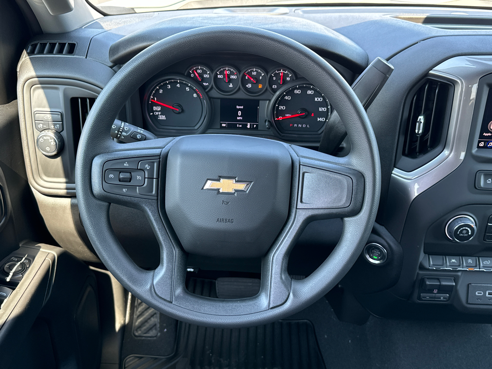 2024 Chevrolet Silverado 1500 Custom 24