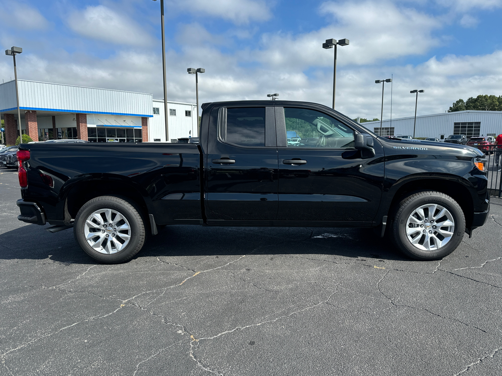 2024 Chevrolet Silverado 1500 Custom 5