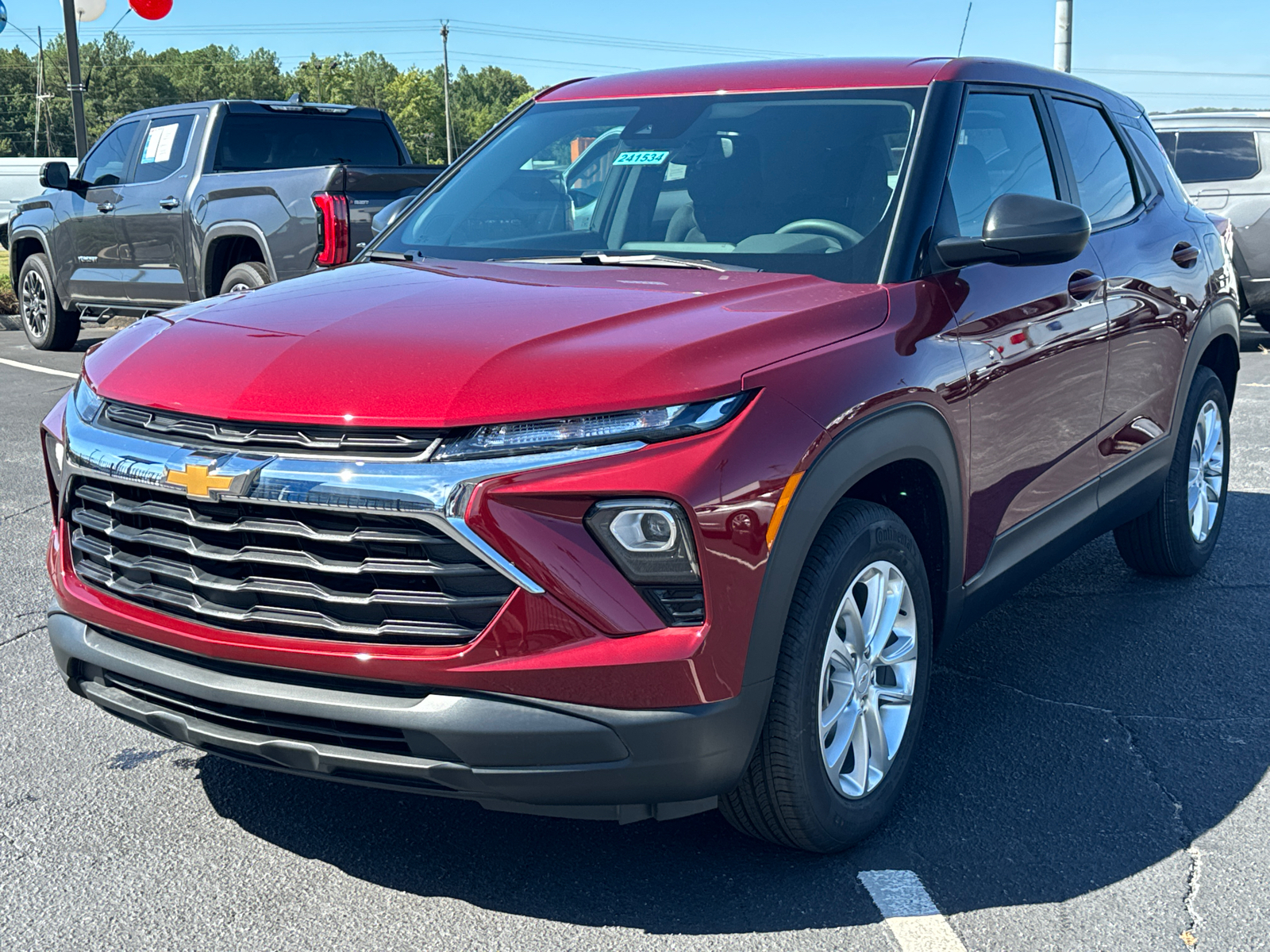 2024 Chevrolet TrailBlazer LS 2