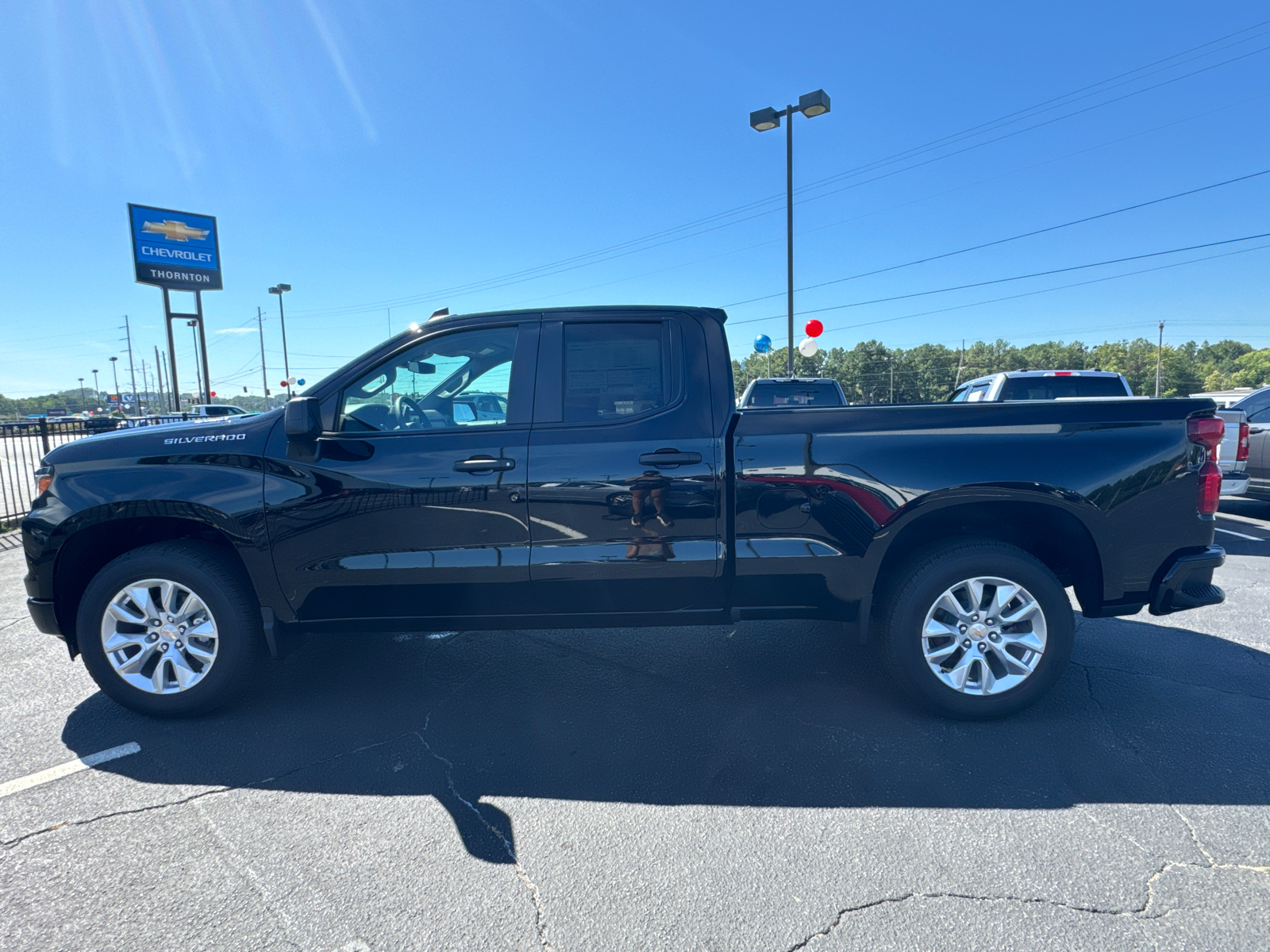 2024 Chevrolet Silverado 1500 Custom 9