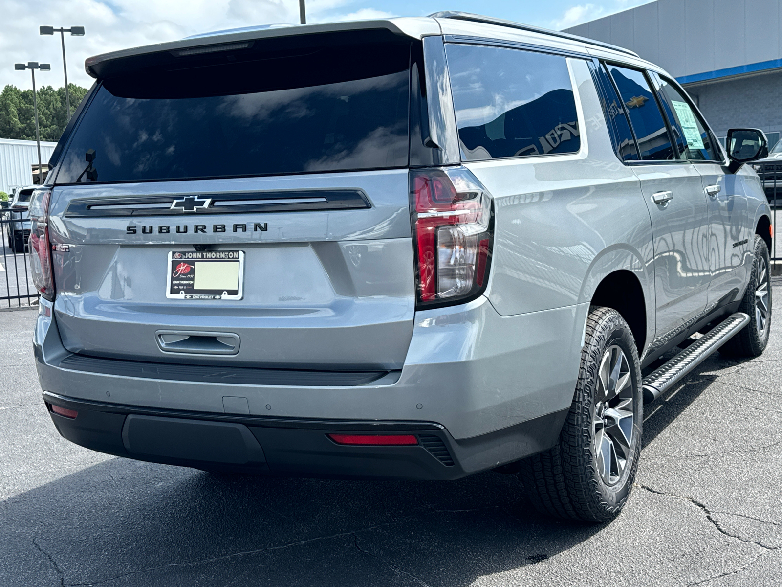 2024 Chevrolet Suburban Z71 6