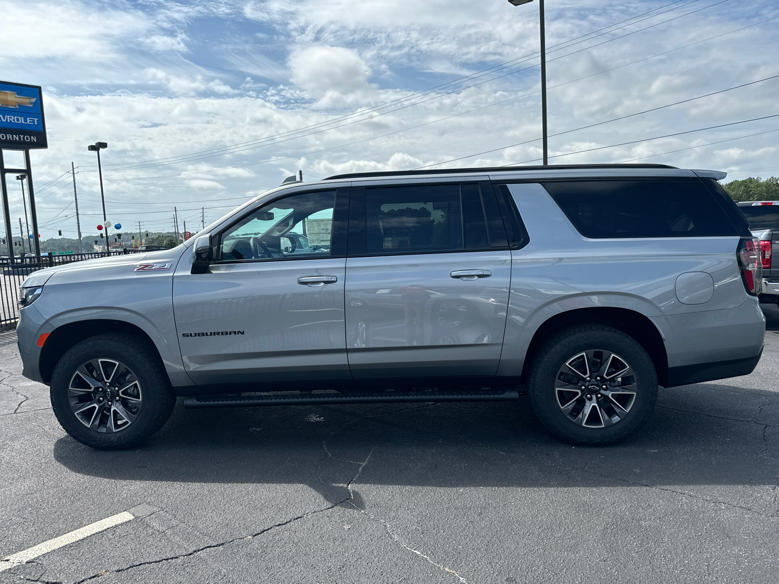 2024 Chevrolet Suburban Z71 9