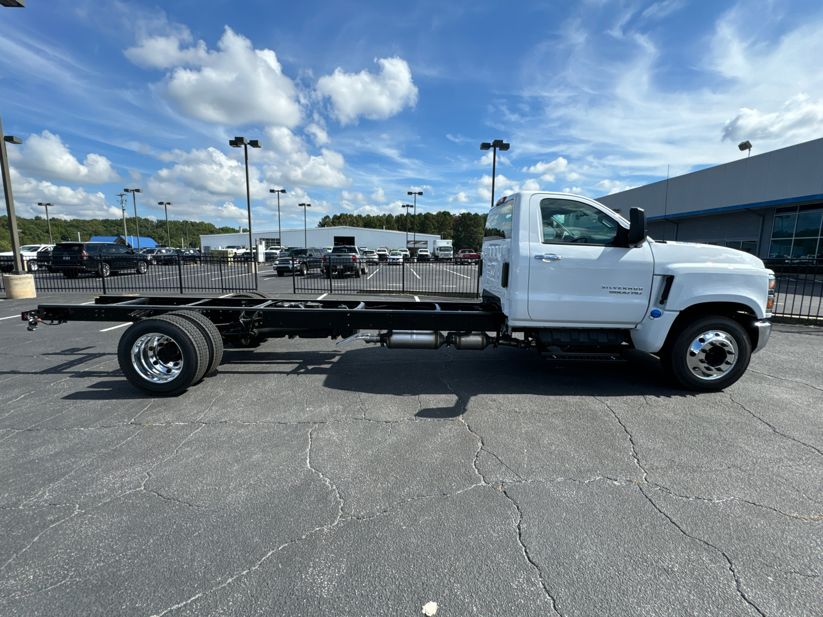 2024 Chevrolet Silverado 4500HD Work Truck 5