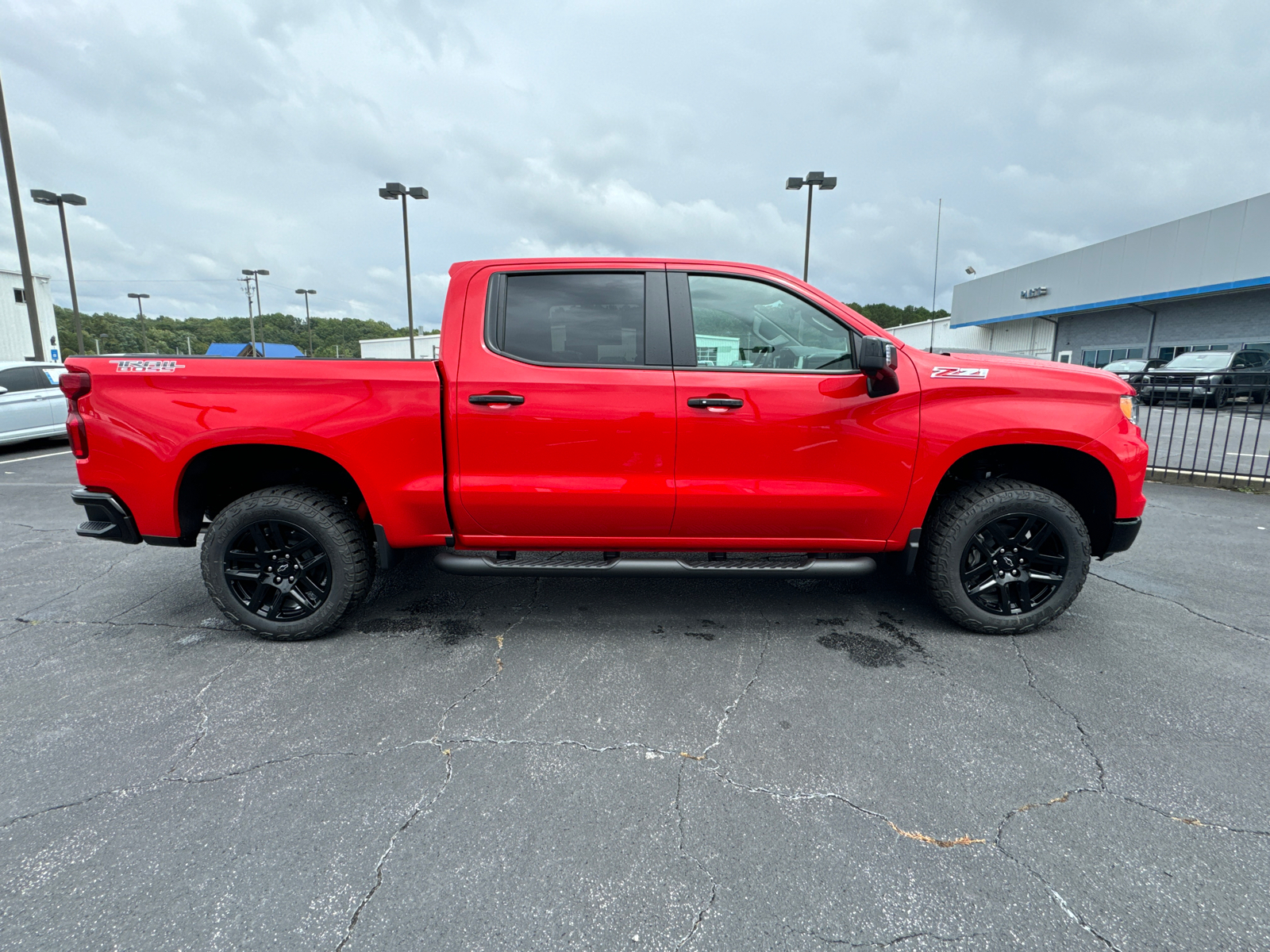 2024 Chevrolet Silverado 1500 LT Trail Boss 5