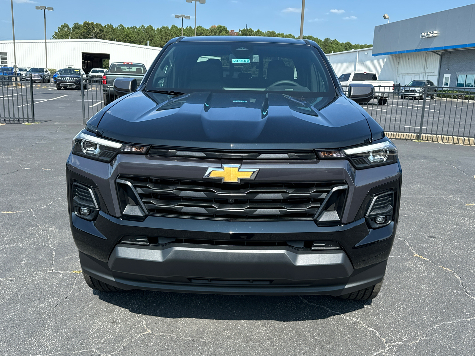 2024 Chevrolet Colorado LT 3