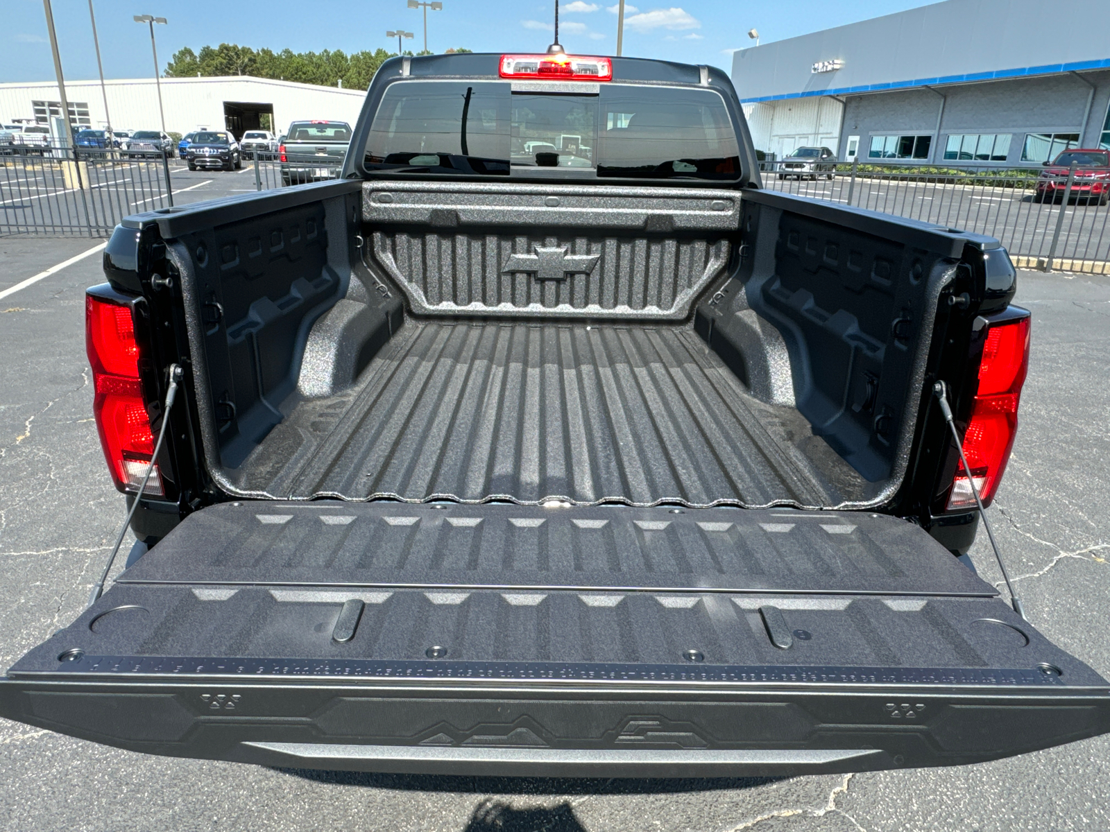 2024 Chevrolet Colorado LT 19