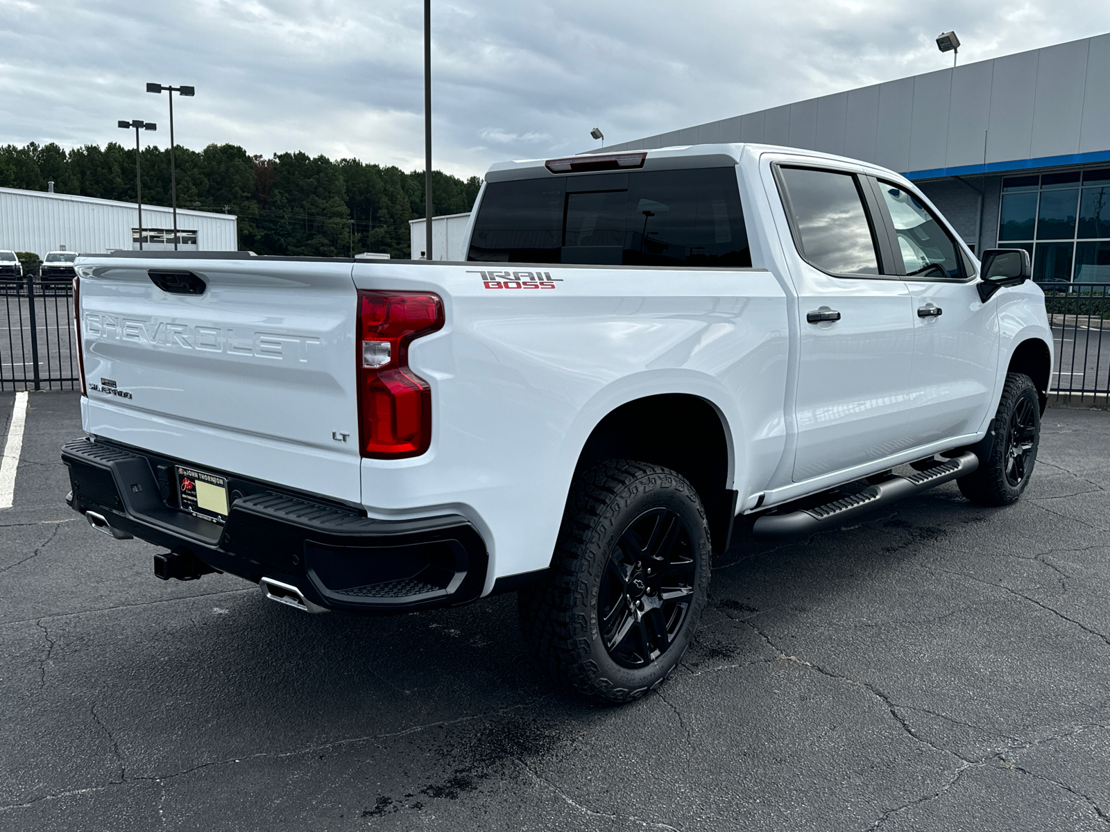 2024 Chevrolet Silverado 1500 LT Trail Boss 6