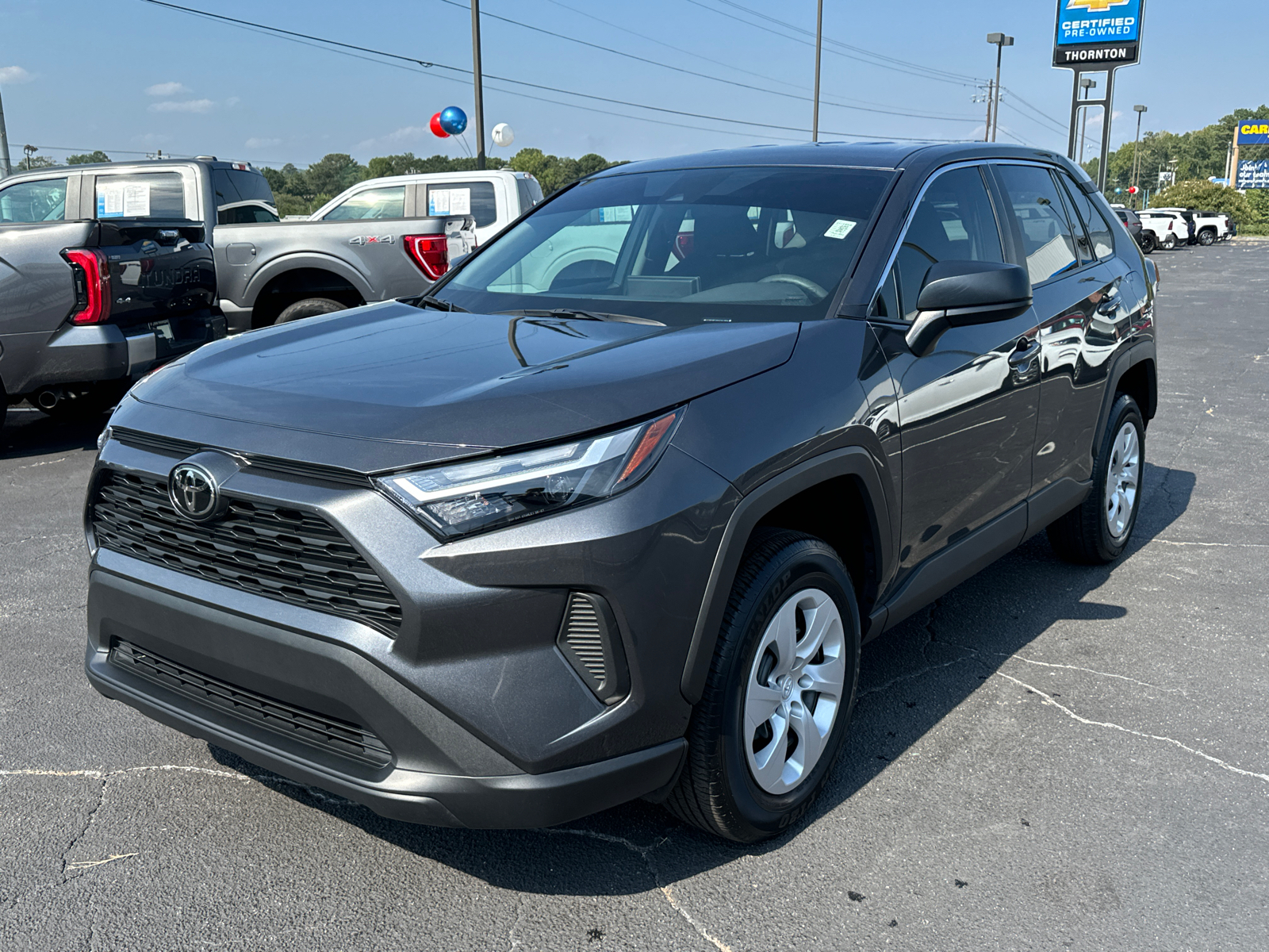 2023 Toyota RAV4 LE 2