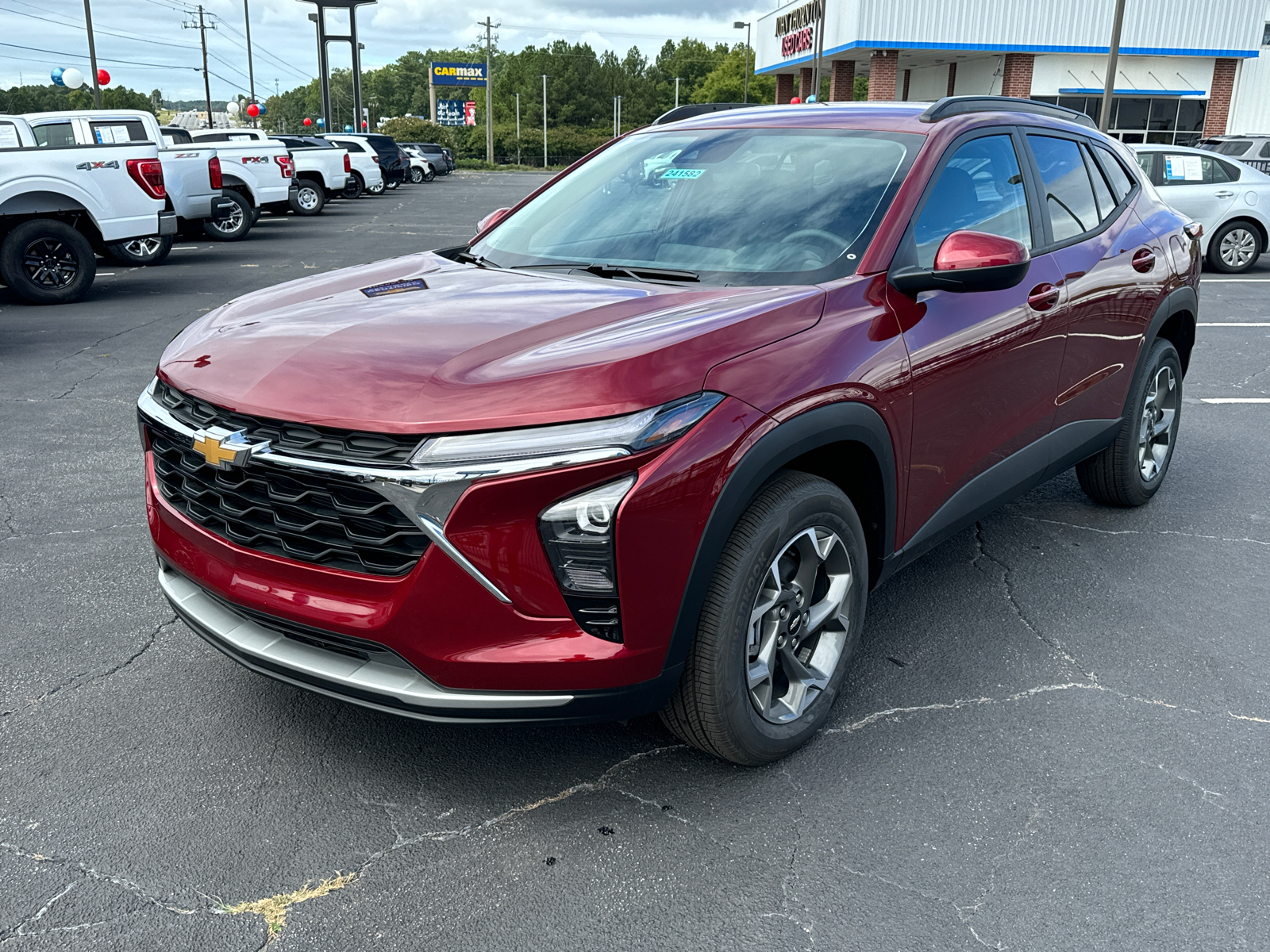 2024 Chevrolet Trax LT 2