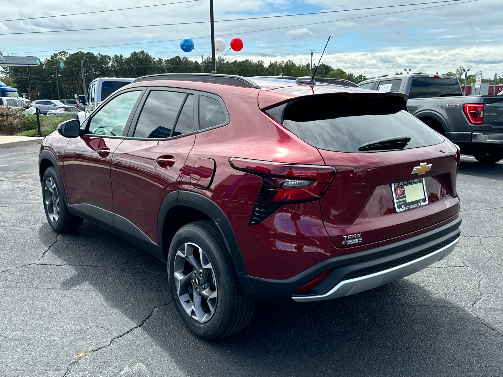 2024 Chevrolet Trax LT 8