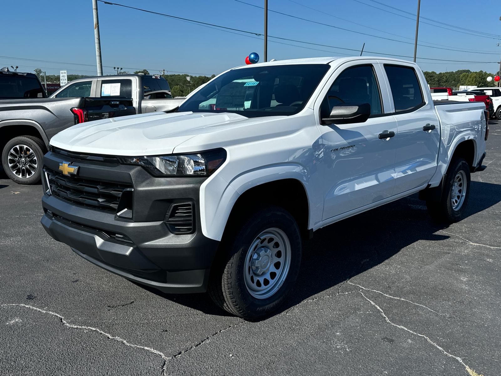 2024 Chevrolet Colorado Work Truck 2