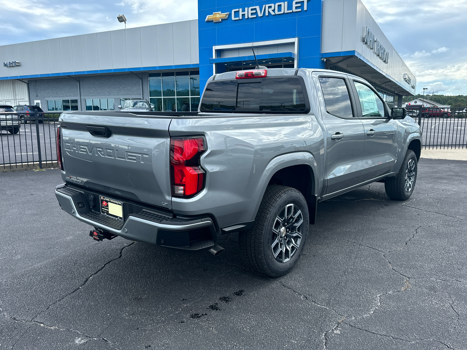 2024 Chevrolet Colorado LT 6