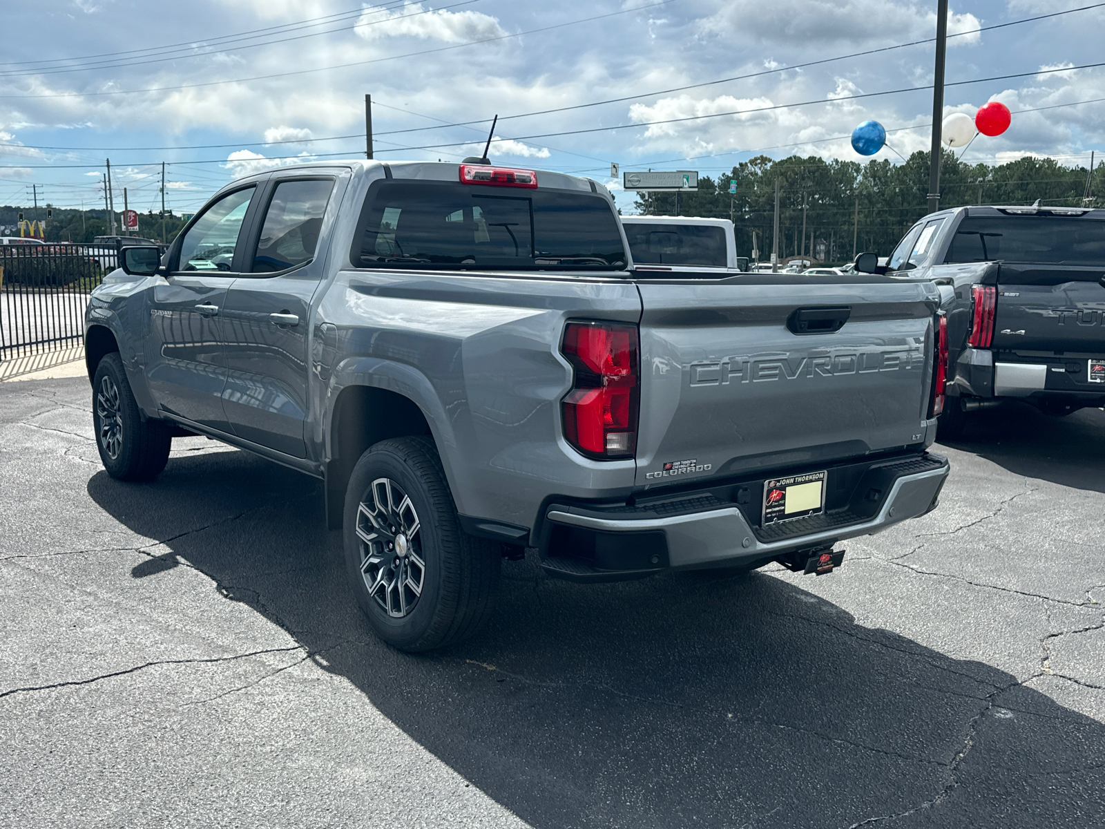 2024 Chevrolet Colorado LT 8