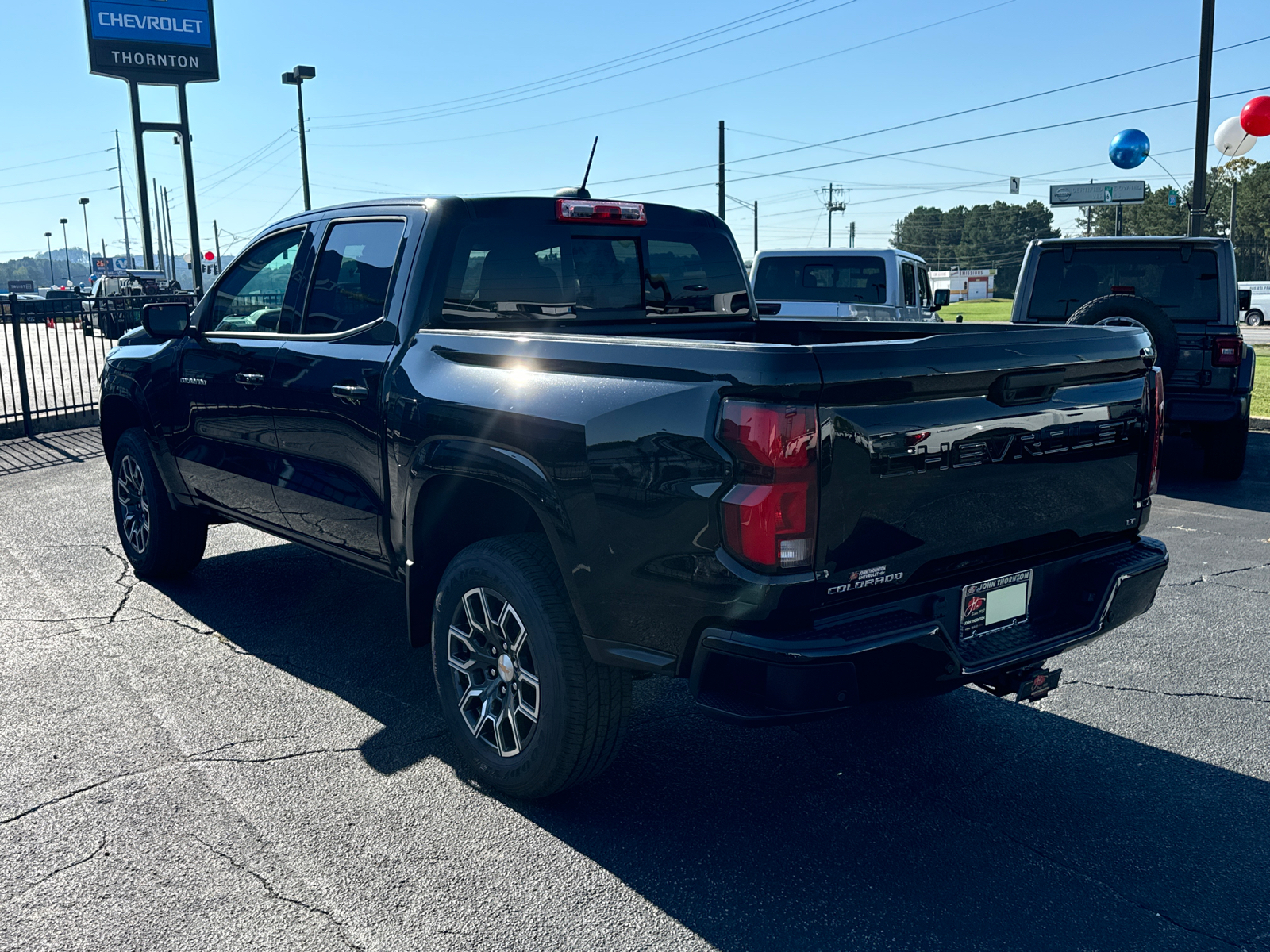 2024 Chevrolet Colorado LT 8