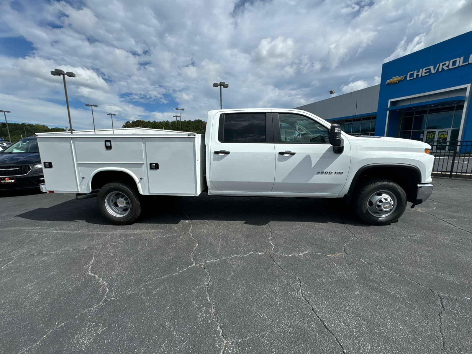 2024 Chevrolet Silverado 3500HD Work Truck 5