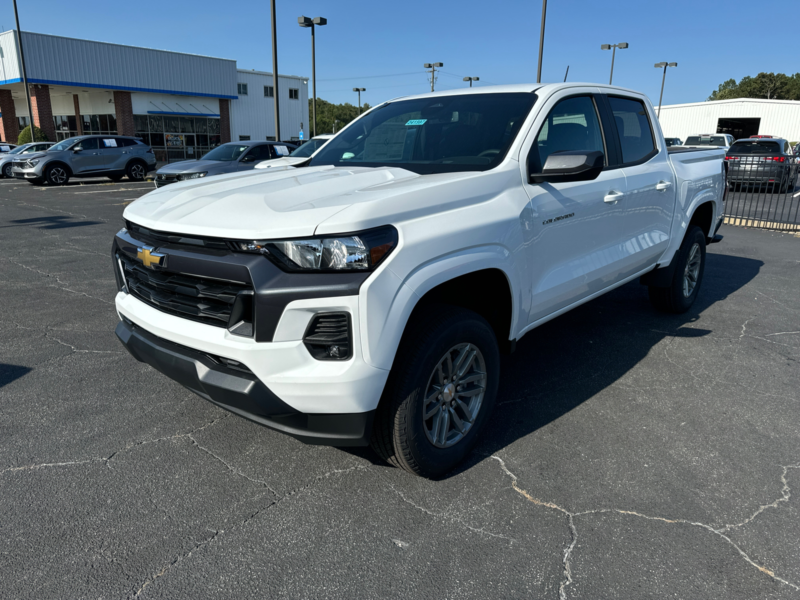 2024 Chevrolet Colorado LT 3