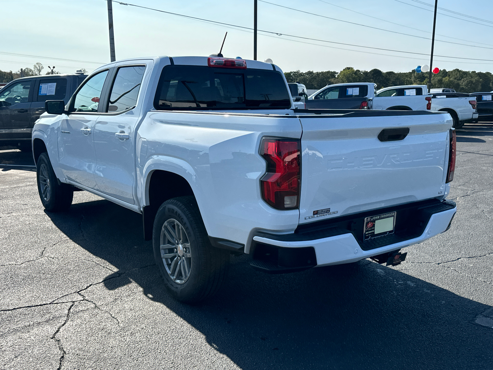 2024 Chevrolet Colorado LT 8