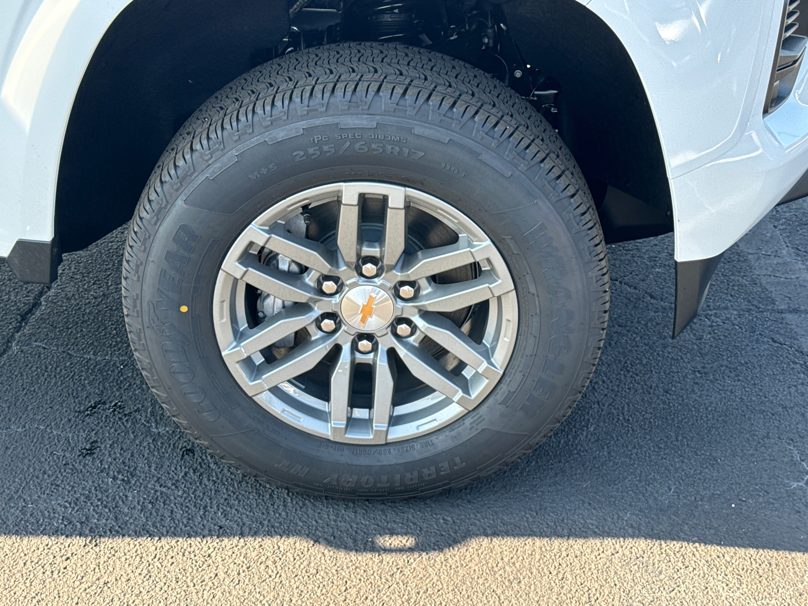 2024 Chevrolet Colorado LT 13