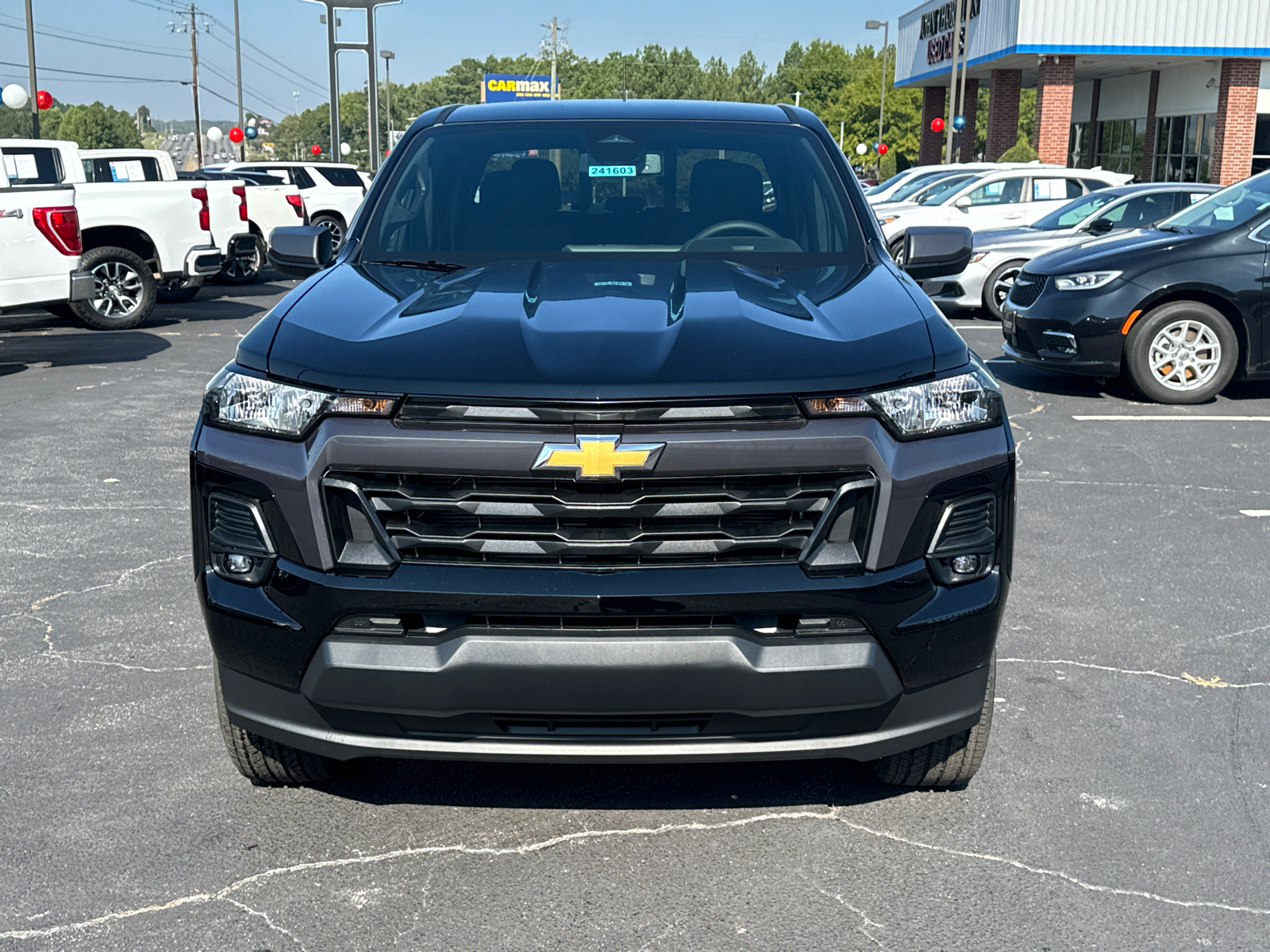 2024 Chevrolet Colorado LT 3