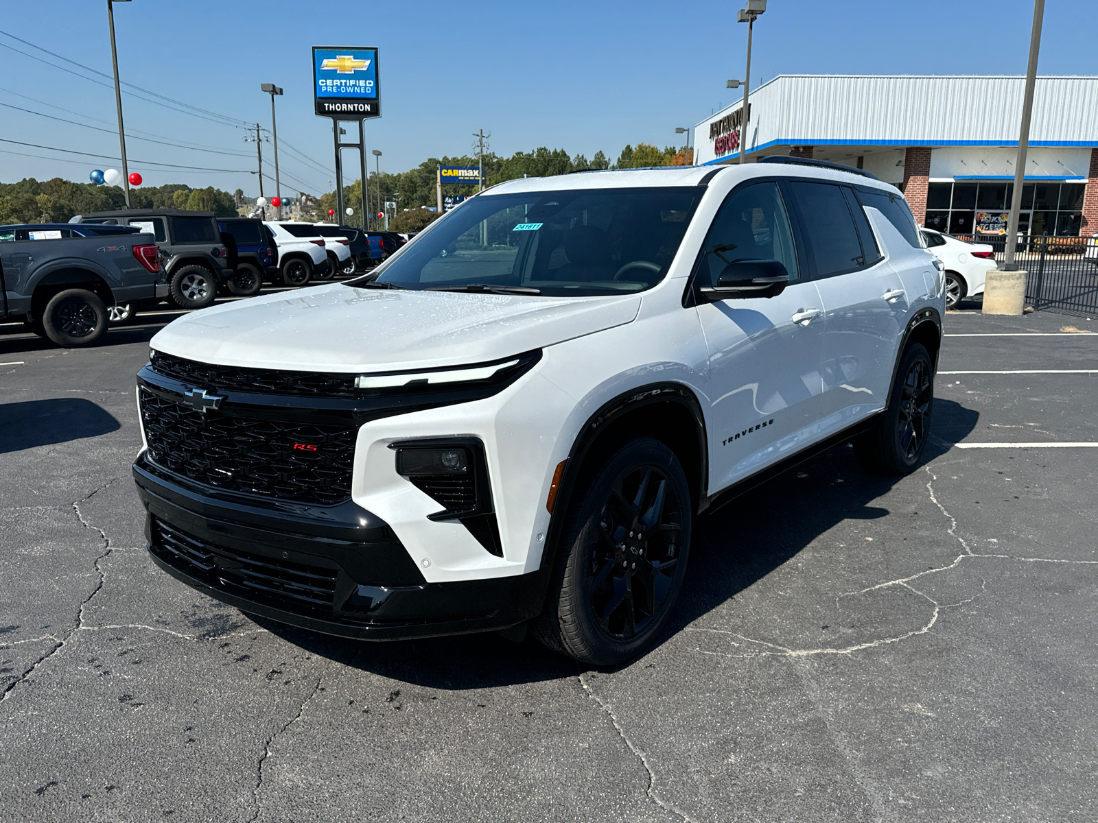 2024 Chevrolet Traverse RS 2