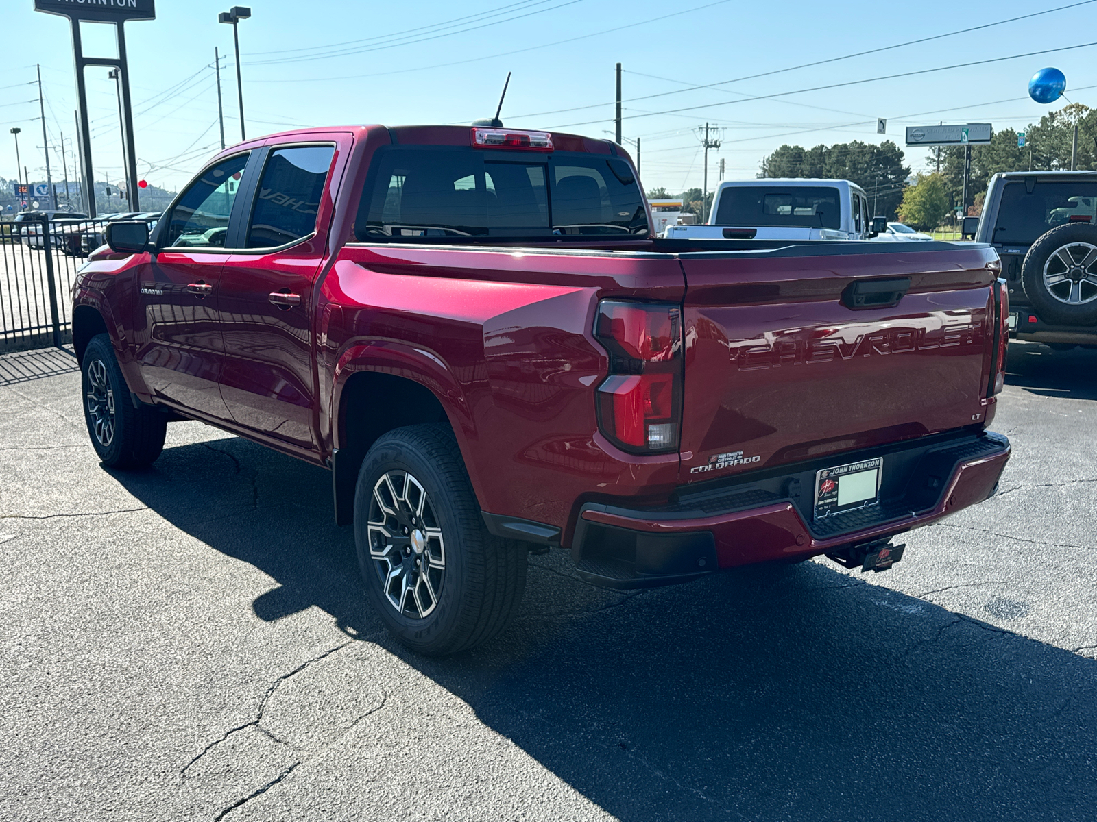 2024 Chevrolet Colorado LT 8