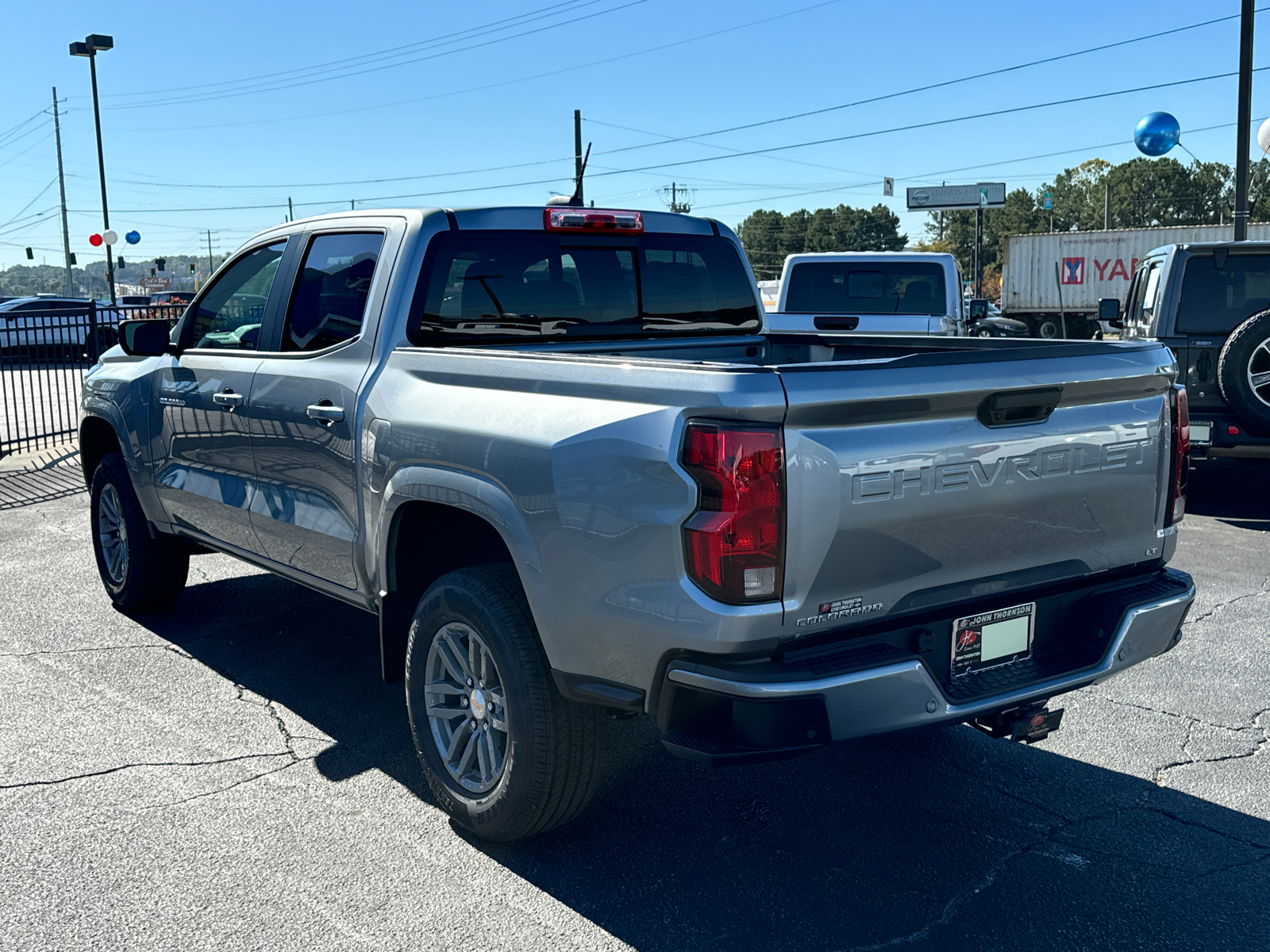 2024 Chevrolet Colorado LT 8