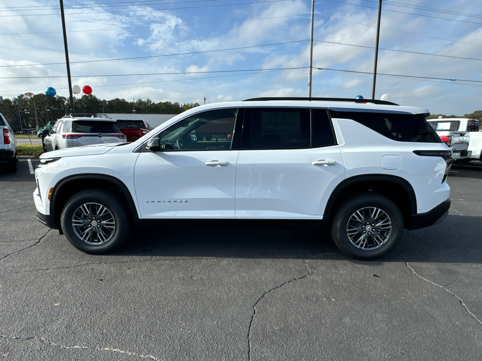 2024 Chevrolet Traverse LT 9