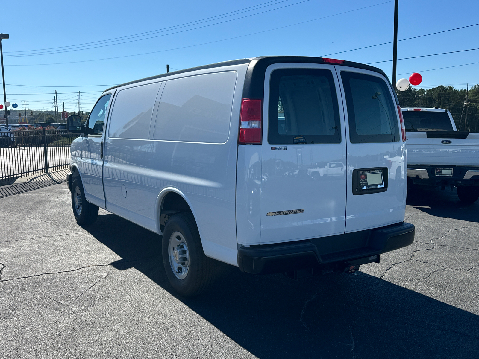 2024 Chevrolet Express 2500 Work Van 8