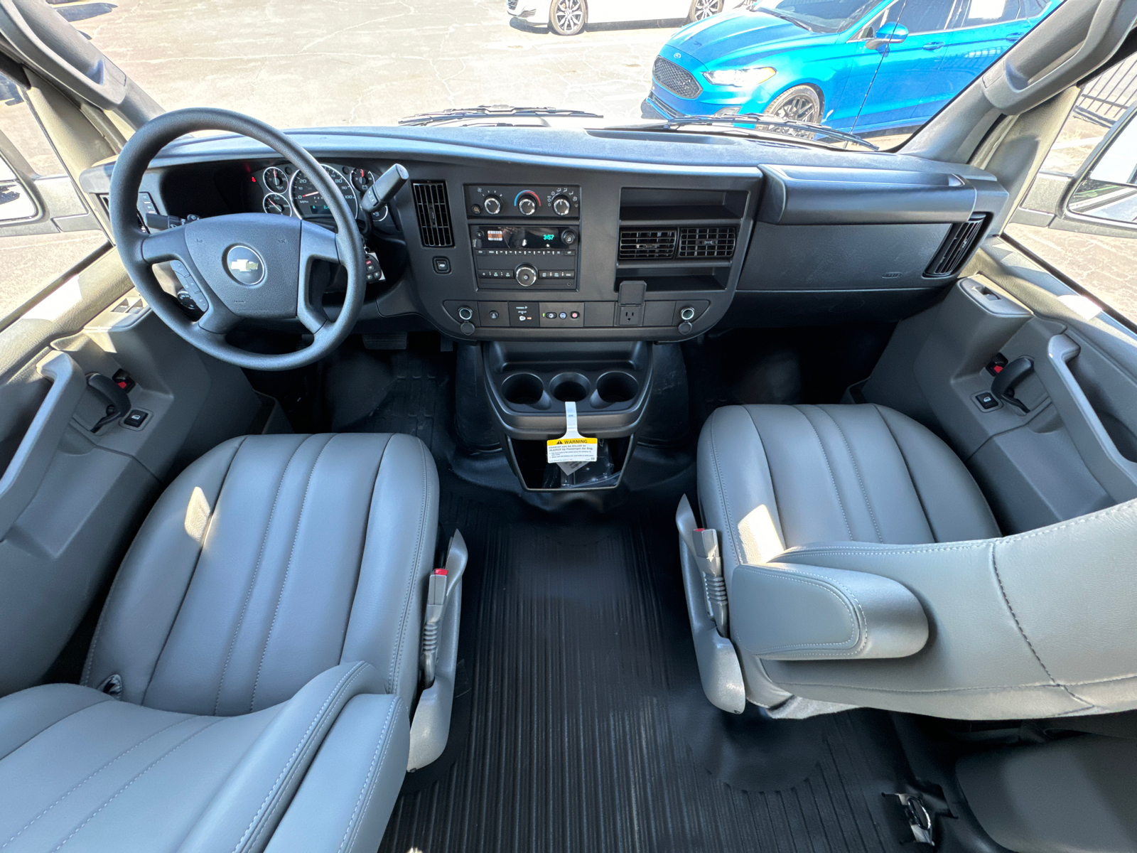 2024 Chevrolet Express 2500 Work Van 20