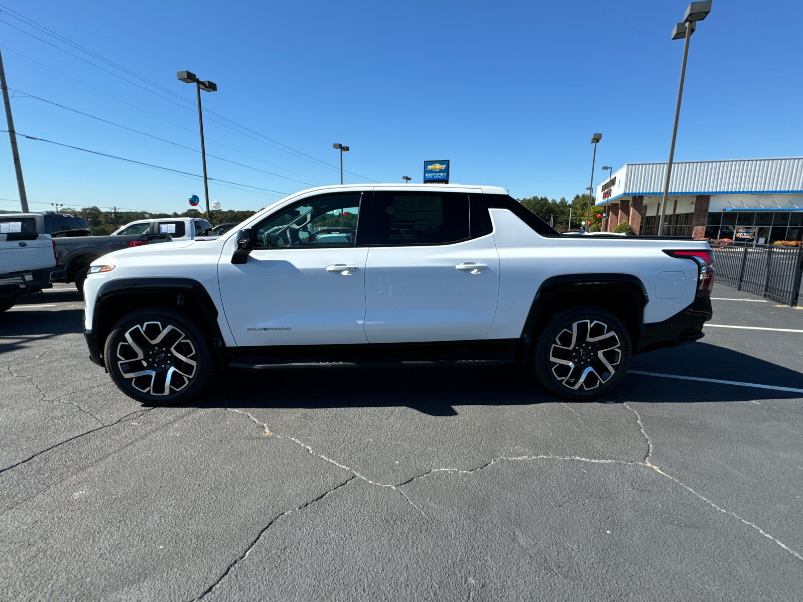 2024 Chevrolet Silverado EV RST 9