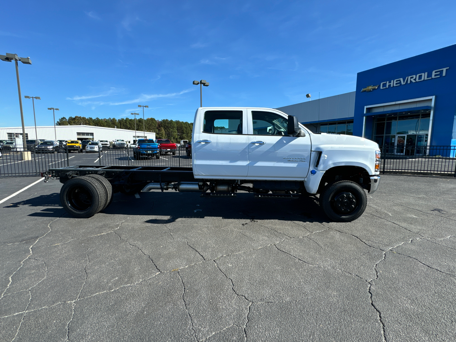 2024 Chevrolet Silverado 4500HD Work Truck 5