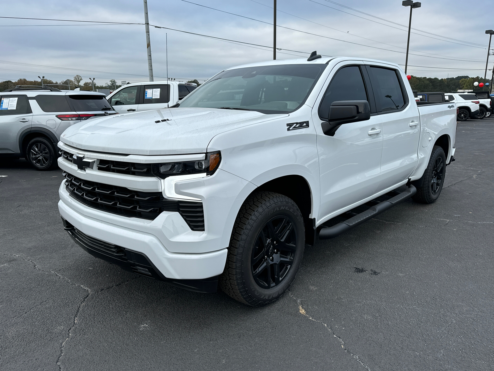 2024 Chevrolet Silverado 1500 RST 2