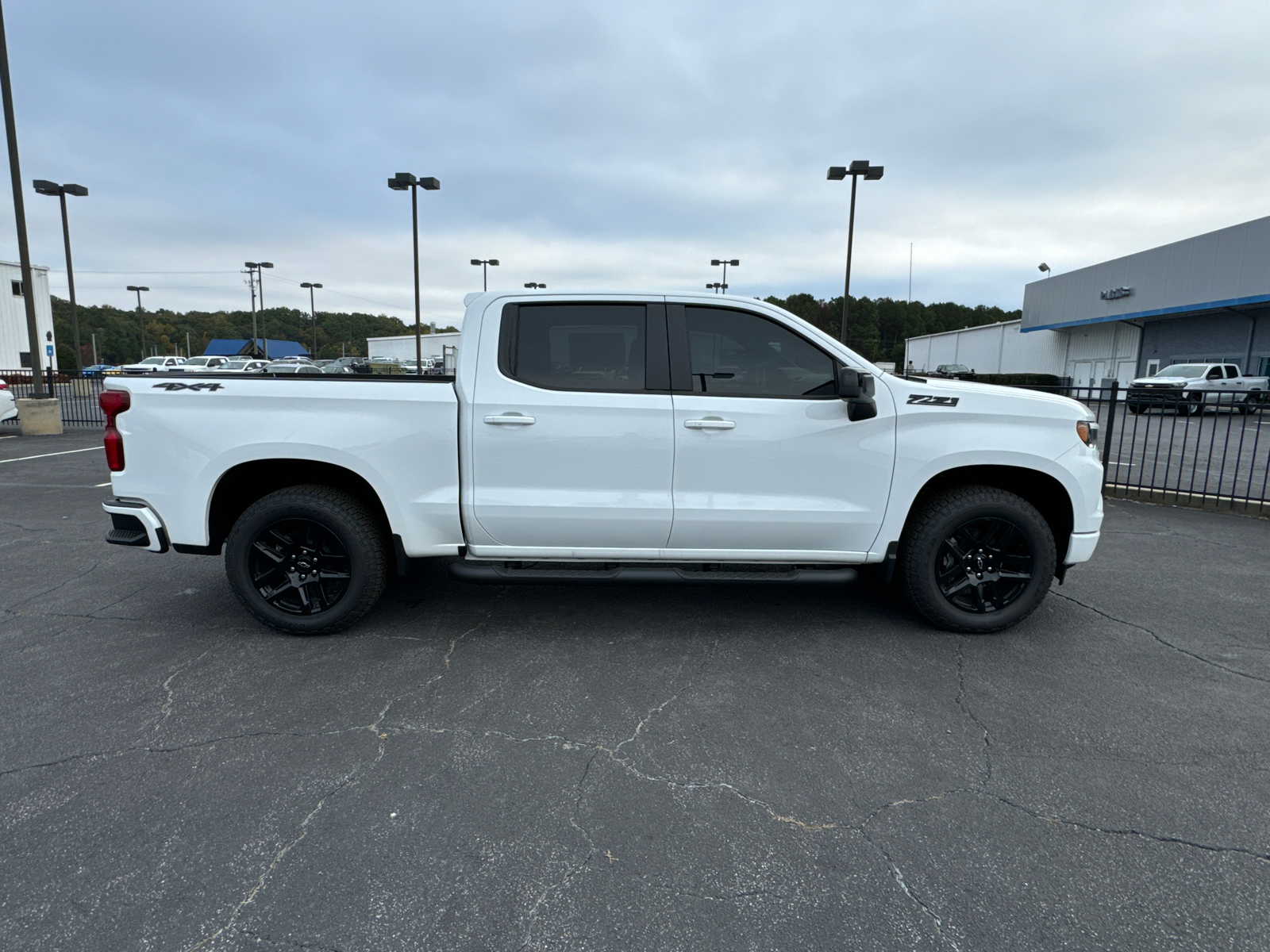 2024 Chevrolet Silverado 1500 RST 5