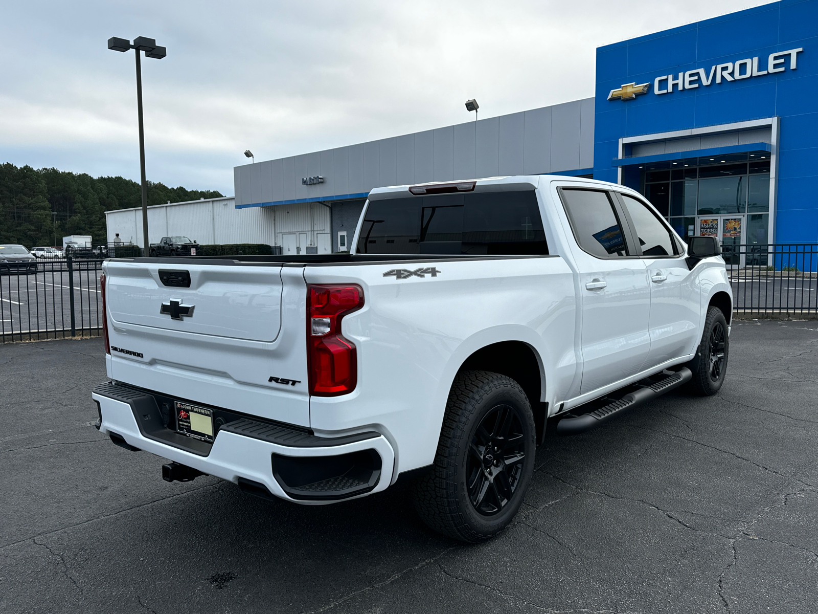 2024 Chevrolet Silverado 1500 RST 6