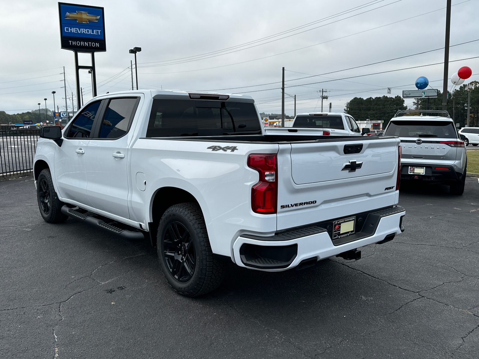 2024 Chevrolet Silverado 1500 RST 8