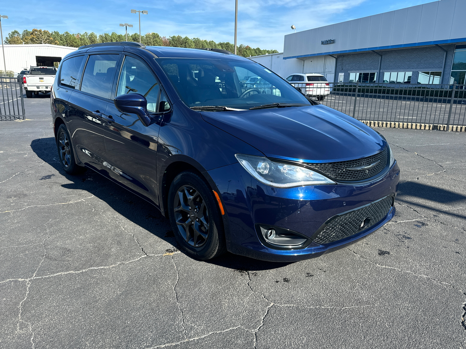 2019 Chrysler Pacifica Touring L Plus 4