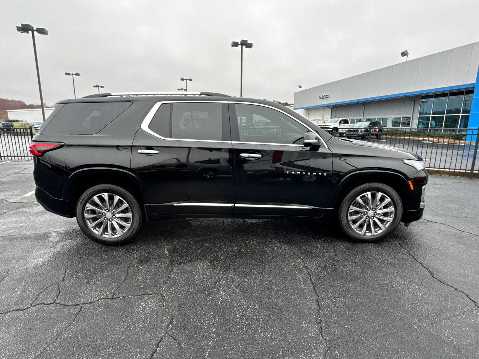 2023 Chevrolet Traverse Premier 5