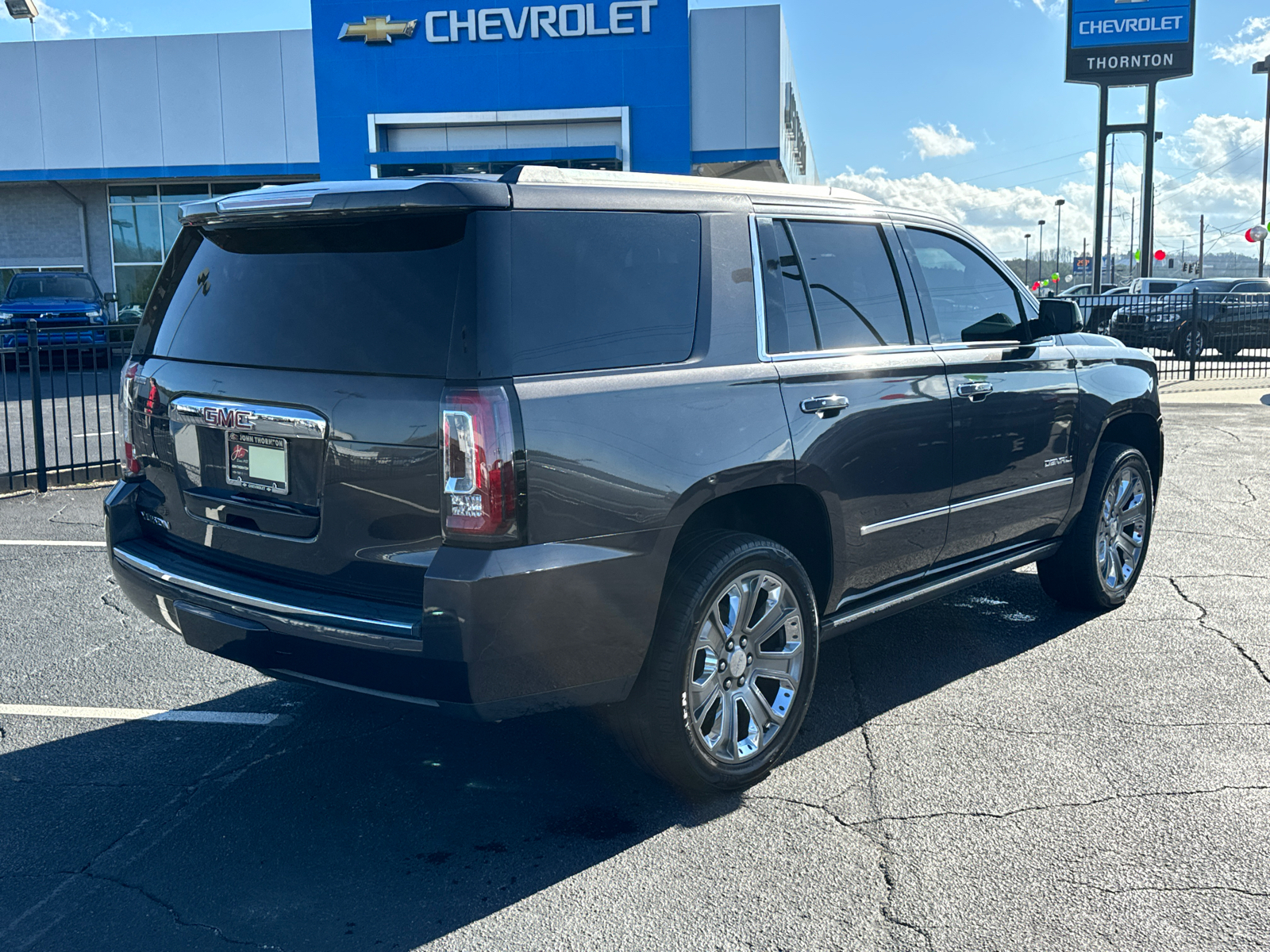 2016 GMC Yukon Denali 6