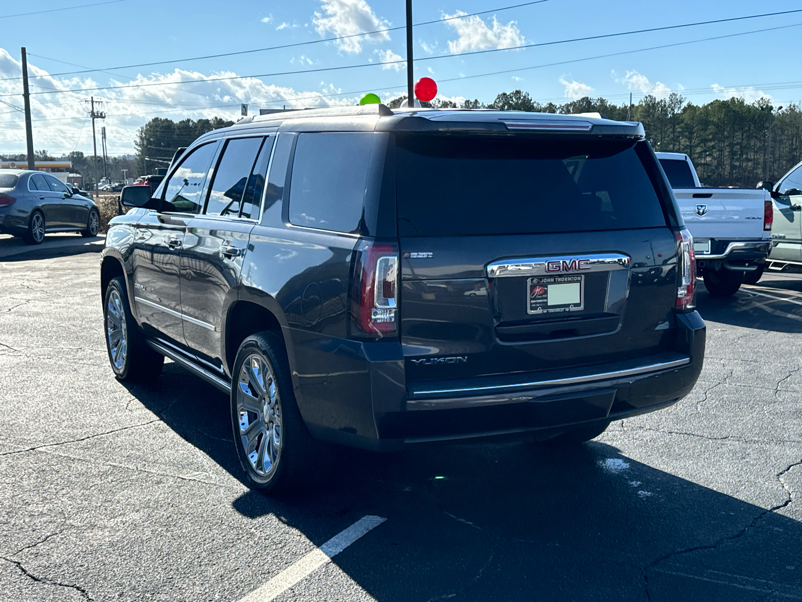 2016 GMC Yukon Denali 8