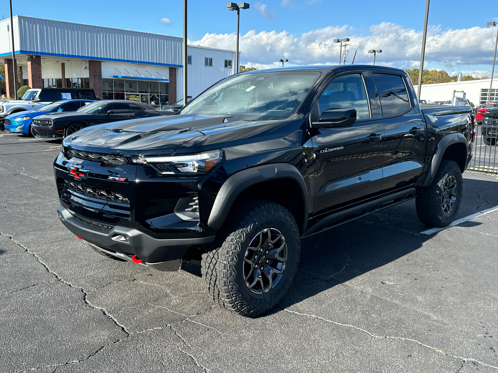 2024 Chevrolet Colorado ZR2 3