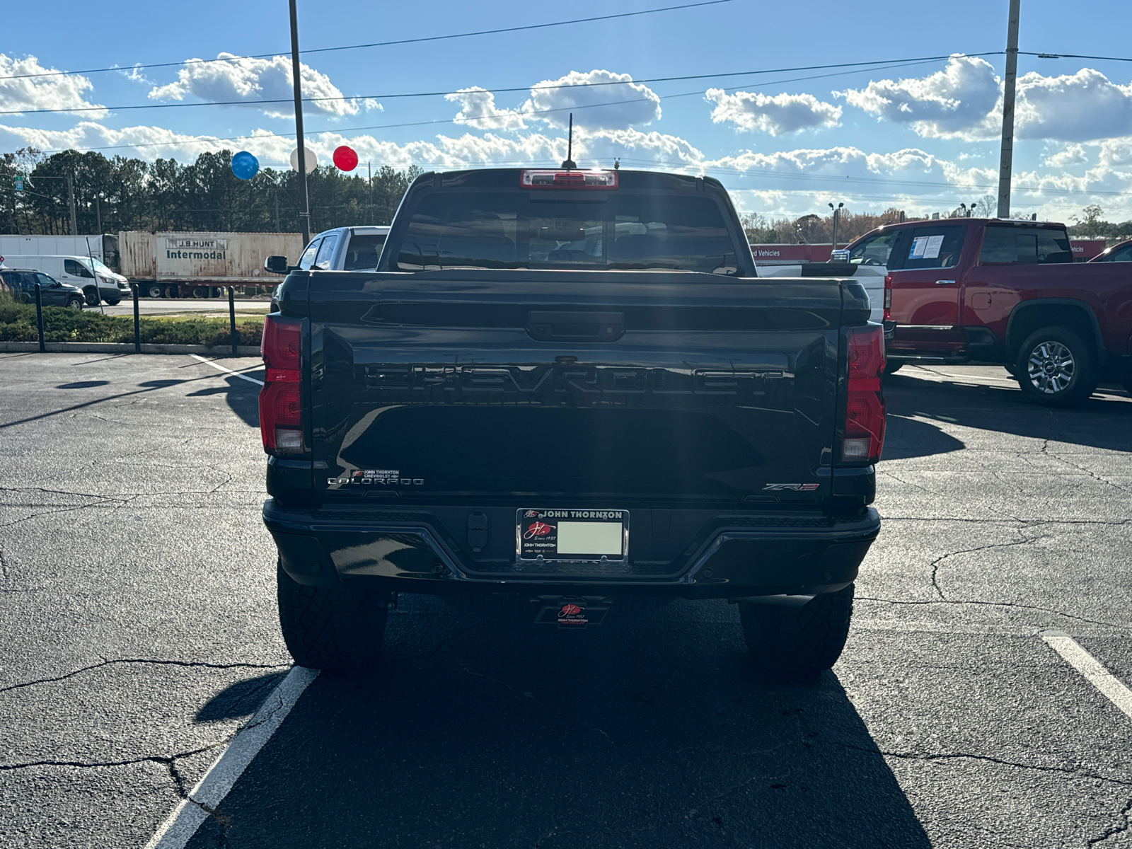 2024 Chevrolet Colorado ZR2 8