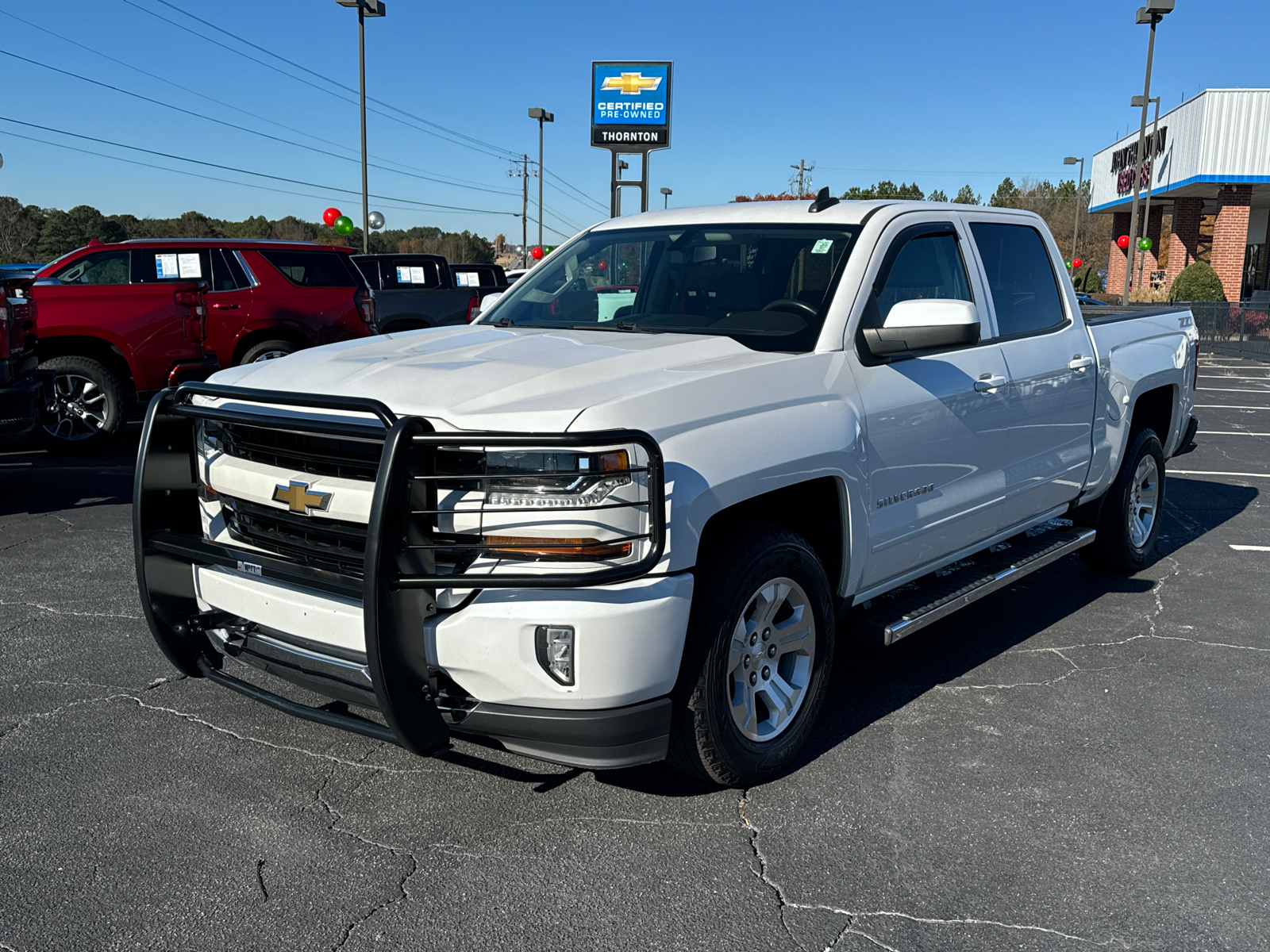 2018 Chevrolet Silverado 1500 LT 2