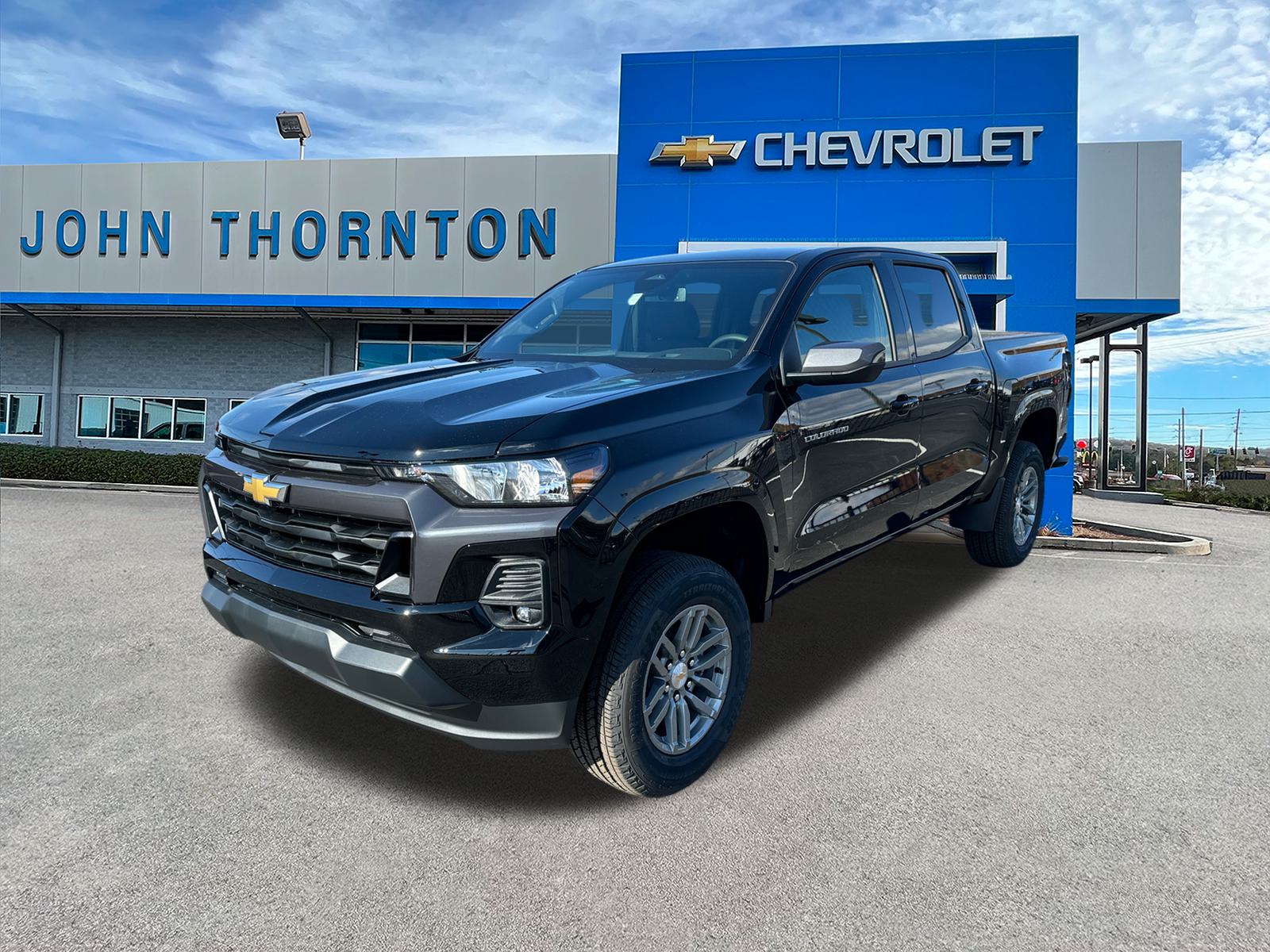 2024 Chevrolet Colorado LT 2