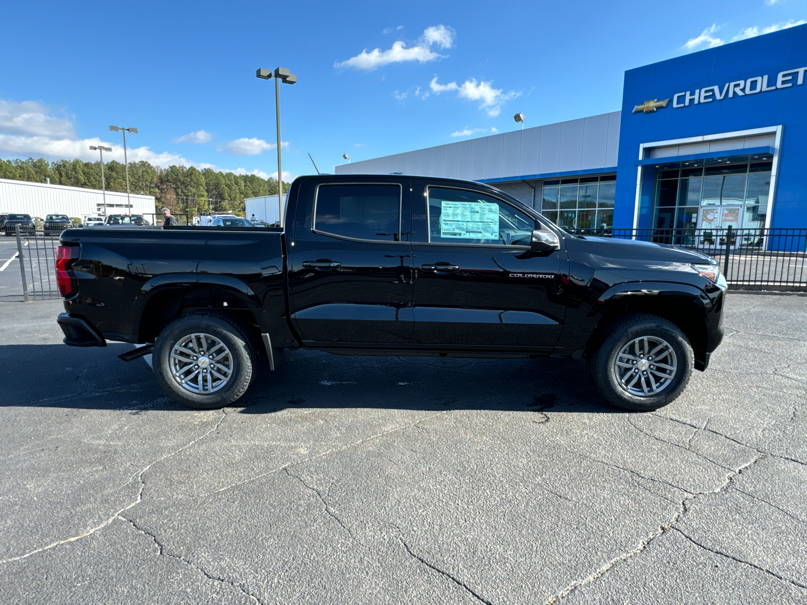 2024 Chevrolet Colorado LT 6