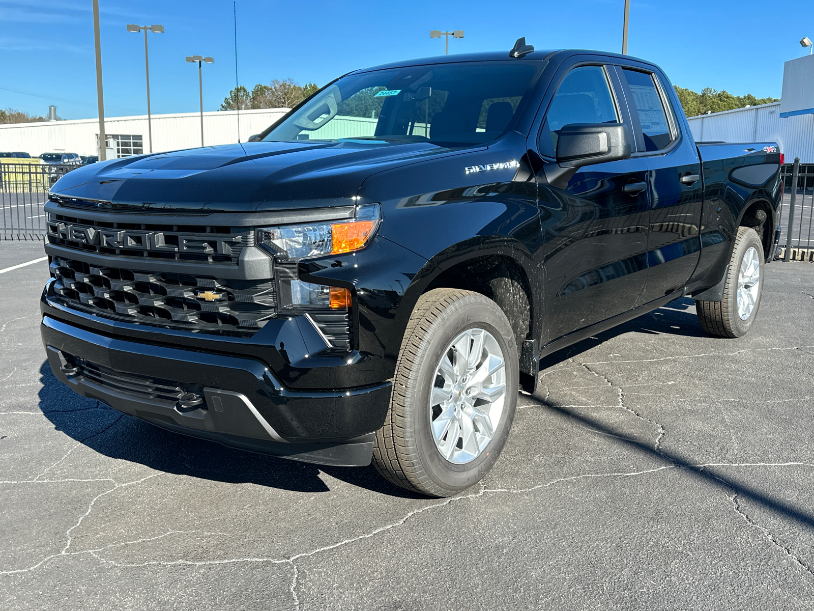 2024 Chevrolet Silverado 1500 Custom 2