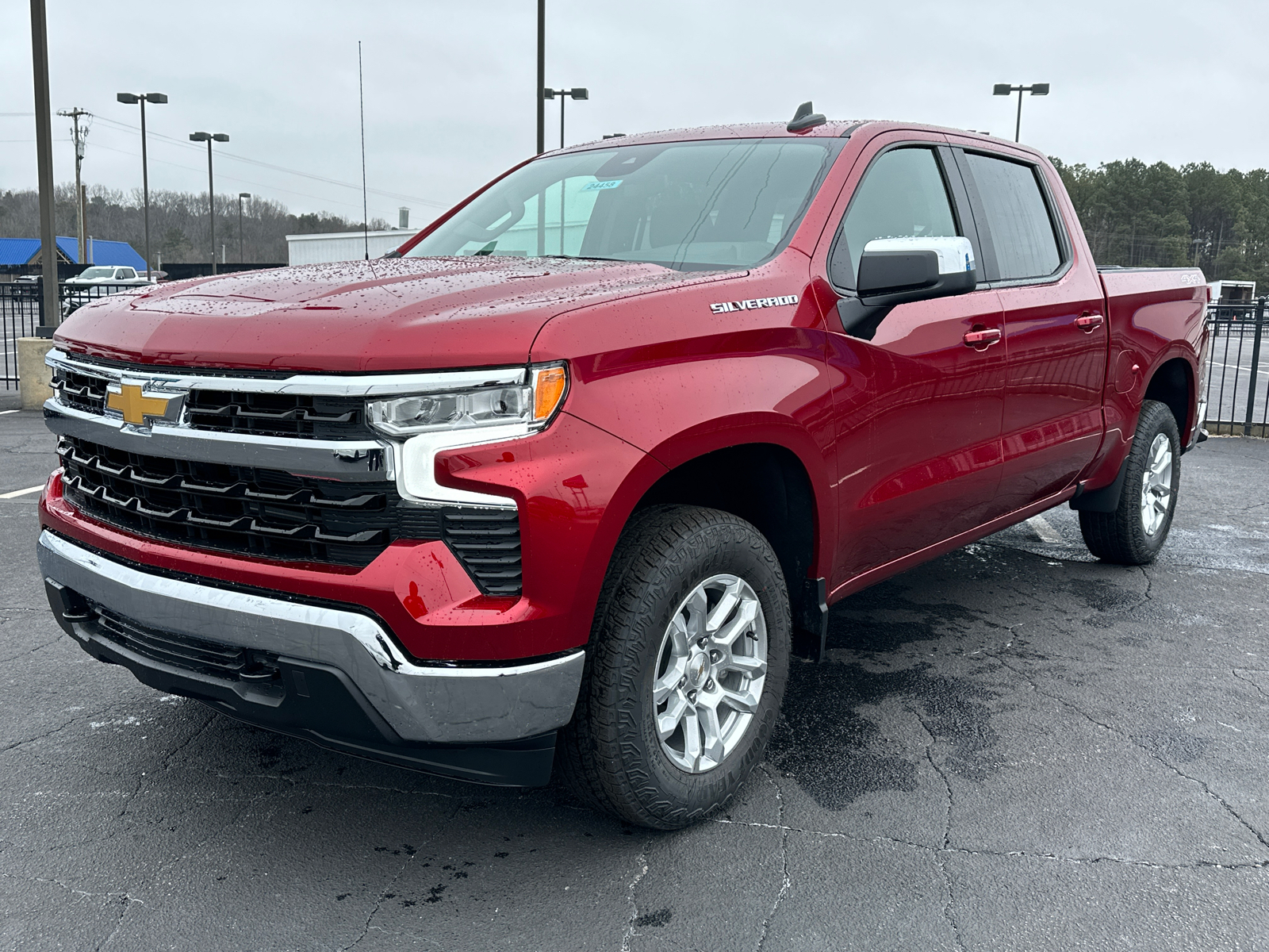 2024 Chevrolet Silverado 1500 LT 2