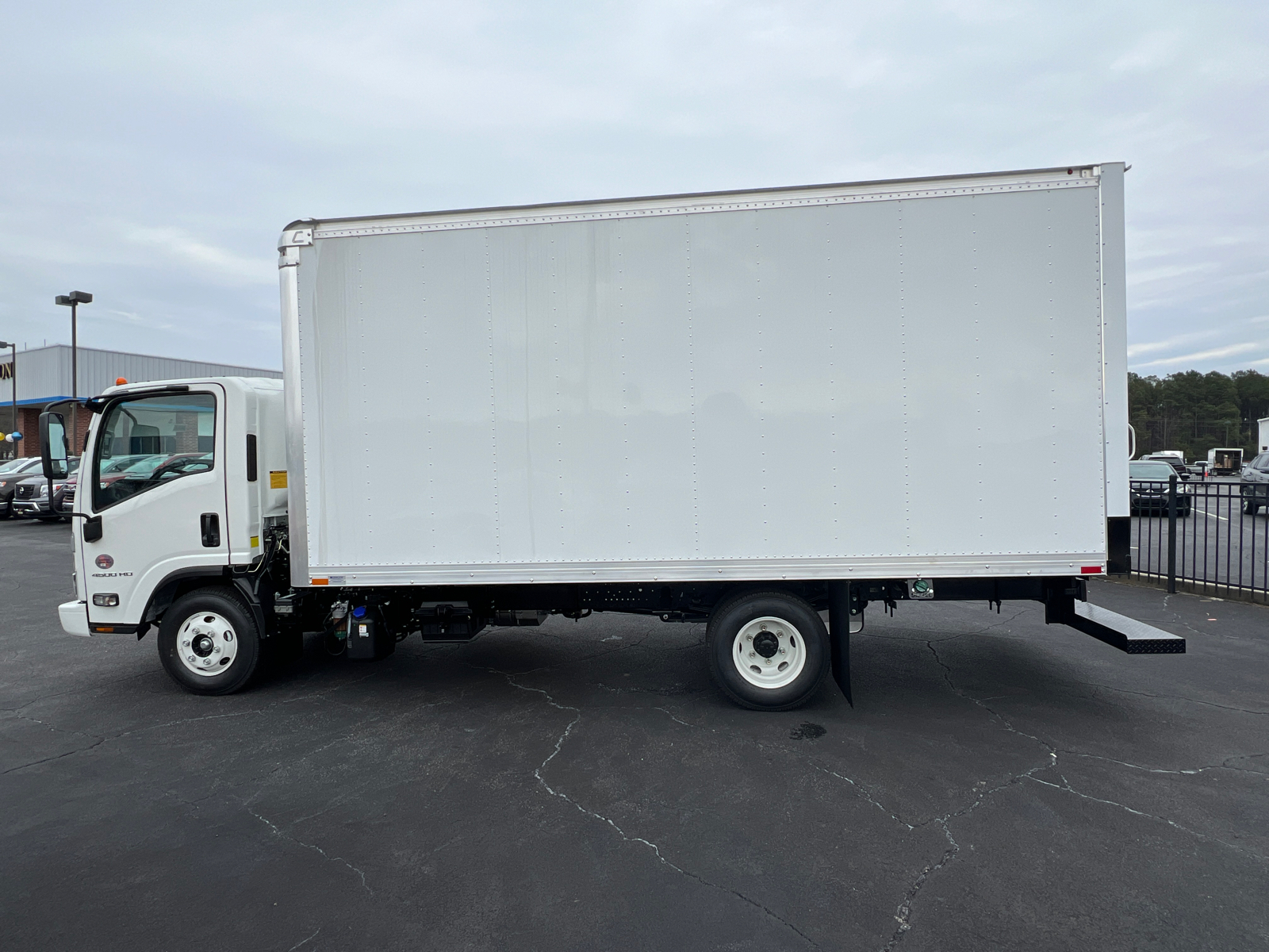 2024 Chevrolet 4500 HD LCF Diesel  9