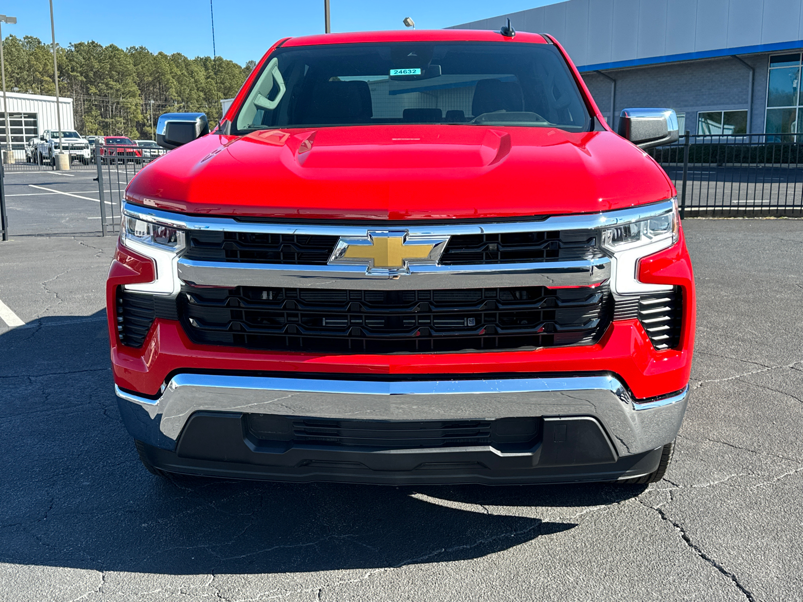 2024 Chevrolet Silverado 1500 LT 3